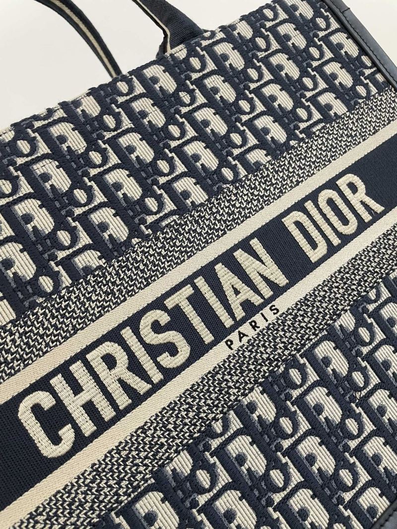 Dior Shopping Bags